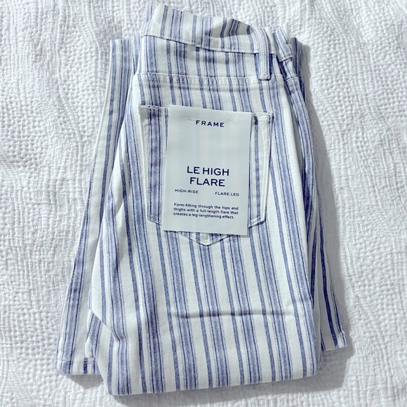BNWT FRAME Size 25 Le High Flare Stripes Blue Jeans - Picture 1 of 5